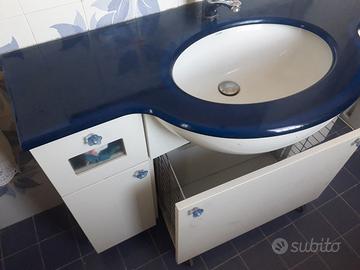 MOBILE DA BAGNO PIANO IN VETRO SOSPESO