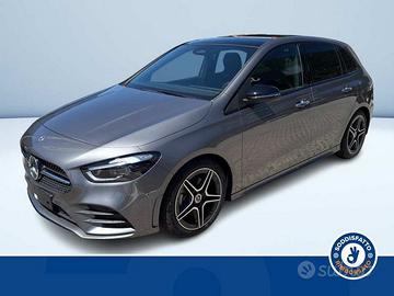 Mercedes-Benz Classe B 180d Automatic AMG Lin...