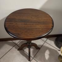 Tavolino in legno