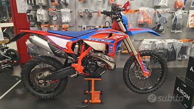 Beta RR 300 RACING ENDURO 2025