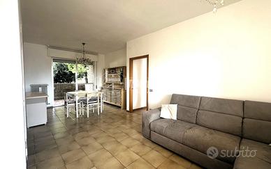 SECONDO PIANO CON BALCONI E CANTINA