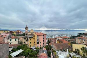 4 LOCALI A PORTOVENERE