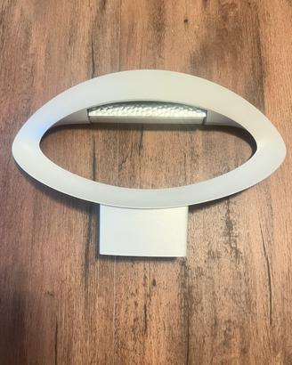Appliques Artemide Halo Mesmeri