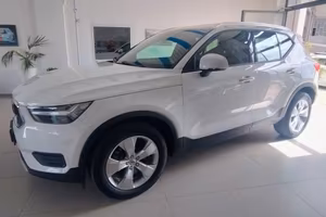 Volvo XC40 D4 AWD Geartronic Momentum