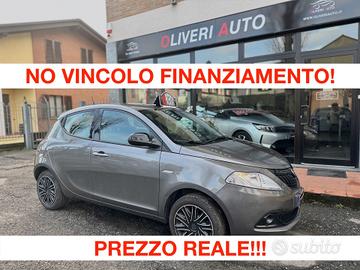 Lancia Ypsilon Hybrid Silver PREZZO VERO!