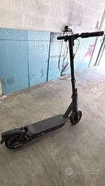 Ninebot max g2