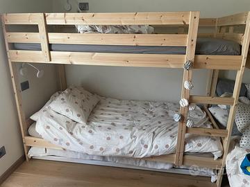 Letto a castello in pino + 2 materassi 90X200