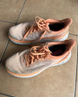 Scarpe Hoka Clifton 8 taglia 40