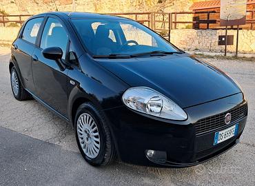 Fiat Grande Punto Grande Punto 1.3 MJT 90 CV 5 por