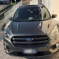 Ford Kuga ST Line