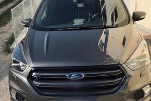 Ford Kuga ST Line