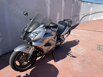 Honda vfr