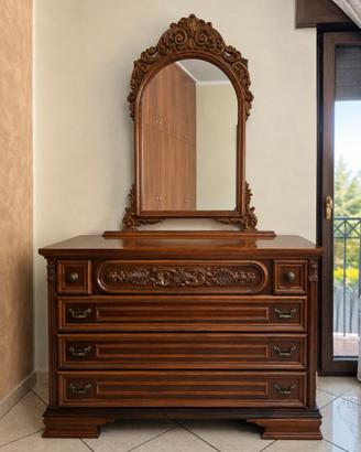 Comò con cassettiere e specchiera in legno antico