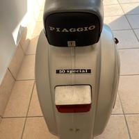 Piaggio Vespa 50 Special
