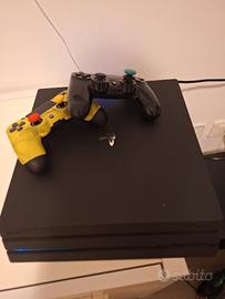 PS4 pro con giochi. Modello 7016B