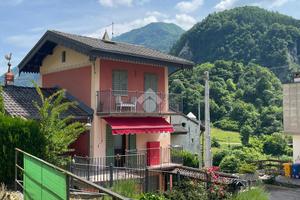 CASA INDIPENDENTE A ARSIÈ