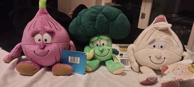 PELUCHES PUPAZZI  VITAMINI NUOVI CON ETICHETTA