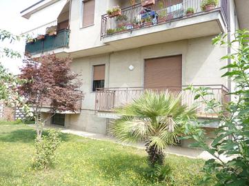 4 LOCALI A TURATE