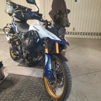 SUZUKI V STROM 800DE