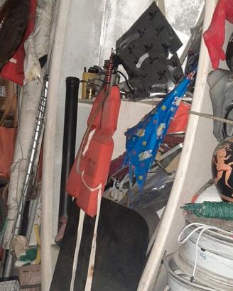 Barca optimist motore elettrico gommone e vari sub