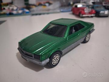 modellino 1/43 hot wheels mercedes 500 sec.