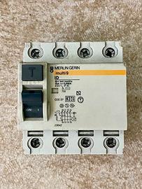 Interruttore Differenziale MERLIN GERIN