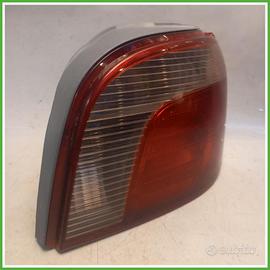 Fanale Fanalino Destro DX Koito Toyota Yaris