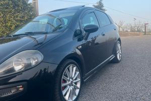 Grande punto evo sport