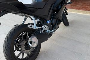 Yamaha yzf r125