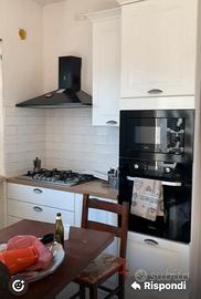 Cucina completa di elettrodomestici