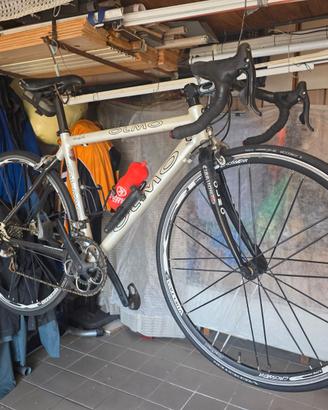 Bici da corsa Olmo