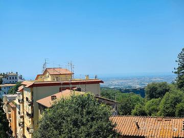Rif.6 Appartamento Panoramico Ariccia Castelli