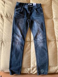 Pantaloni ragazzo 12a