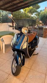 Vespa GTS 300 i.e. 2016 – 49.000 km