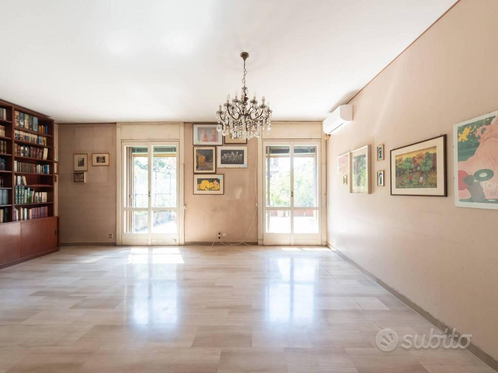 Apartment in Milano, Corsica, Municipio 4 - Vista 3