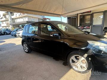 Renault Scenic Scénic X-Mod 1.5 dCi 110CV Dynamiqu