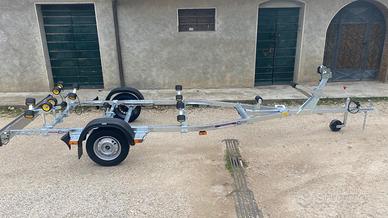 Rimorchio carrello trasporto imbarcazioni 750 kg
