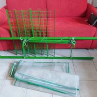 Serra in metallo e plastica