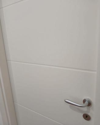 Porte struttura legno Spissu finestre persiane CE