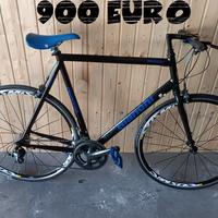bici da corsa 28 nuova mai usata