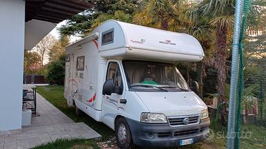 Camper mansardato Granduca 64
