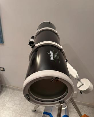 Sky watcher 200/1000 F5