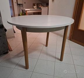 Tavolo rotondo estensibile e smontabile