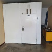 Celle frigo - banchi - scaffalature e varie