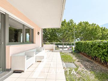 Pentalocale con giardino e terrazzo a Salorno