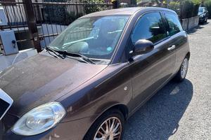 Ypsilon Eco chic 1.4 2010 gpl