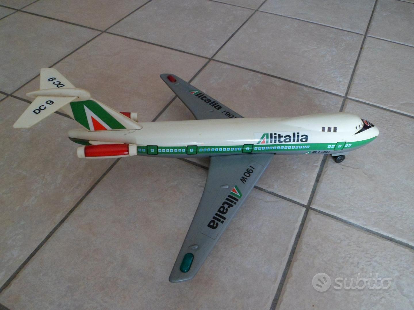 Modellino aereo alitalia dc 9 ellegi 1972 - Collezionismo In vendita a  Torino
