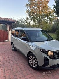 Ford Tourneo courier  2024