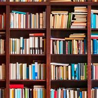 Valutiamo ed acquistiamo libri e biblioteche