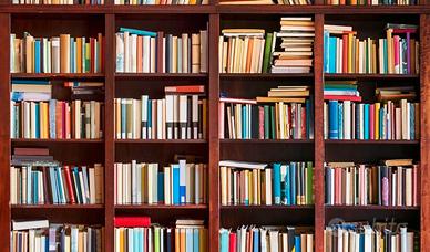 Valutiamo ed acquistiamo libri e biblioteche